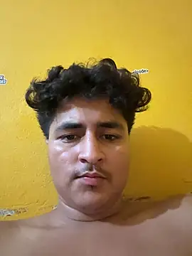Snapshot of cannonWithMuscles chatting on August 5, 9:39 pm cannonWithMuscles online show from August 5, 9:39 pm