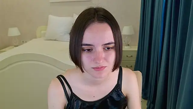 Daisy Heart online show from July 4, 4:07 am
