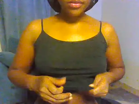 DivineDollx online show from June 8, 9:59 pm