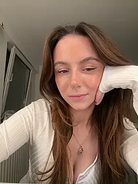 Cherry-Bean online show from May 28, 6:16 pm