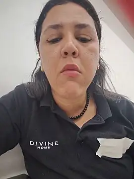 grandotavenus185 online show from June 12, 4:28 pm