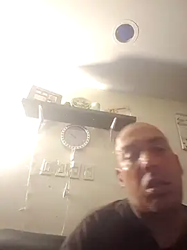 Snapshot of mikey2840 chatting on June 27, 12:55 pm mikey2840 online show from June 27, 12:55 pm