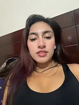 velariasoft  online show from July 19, 11:19 pm