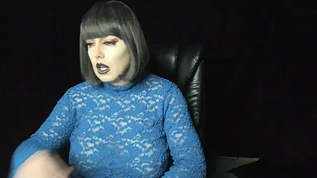 Danielle tv33 online show from December 23, 9:40 pm