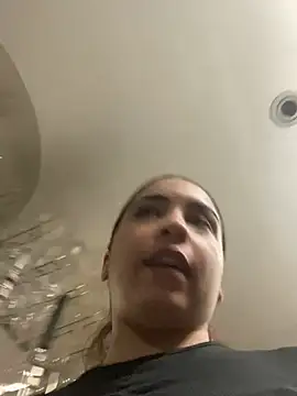 naomiiii55 online show from July 9, 7:51 pm