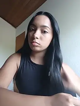xcleila online show from July 8, 9:52 pm