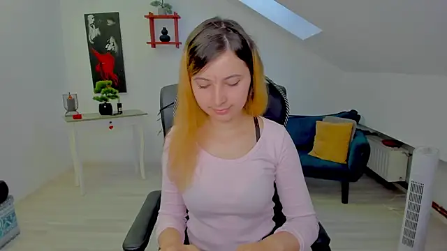 CamelliaStone online show from July 9, 4:16 am