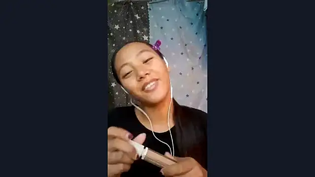 Snapshot of JodyMontuoro chatting on May 29, 5:05 am JodyMontuoro online show from May 29, 5:05 am