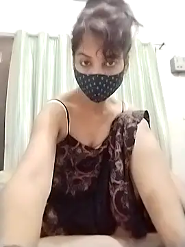 cutieNancy89 online show from June 24, 10:20 pm