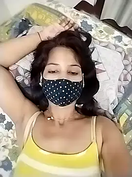 cutieNancy89 online show from July 5, 7:43 pm