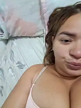 Snapshot of leonorq chatting on May 31, 5:26 am leonorq online show from May 31, 5:26 am