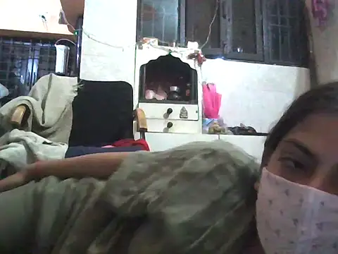 hostess nishu online show from June 16, 3:58 pm
