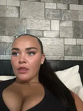 Snapshot of MaddisonWhitex chatting on May 30, 7:11 pm MaddisonWhitex online show from May 30, 7:11 pm