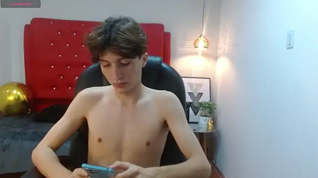 Marcoviolet online show from May 30, 8:17 pm