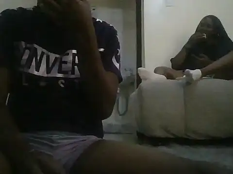 Snapshot of Suger_whisper chatting on July 3, 7:20 pm Suger whisper online show from July 3, 7:20 pm