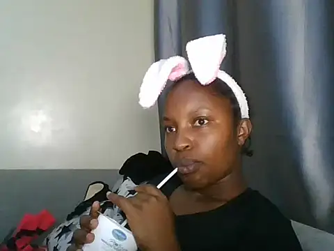 Snapshot of Suger_whisper chatting on July 24, 4:38 pm Suger whisper online show from July 24, 4:38 pm