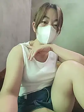 -Trinina- online show from July 4, 5:24 am