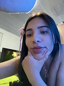 Snapshot of Caro_Mildrey chatting on July 6, 2:19 am Caro Mildrey online show from July 6, 2:19 am