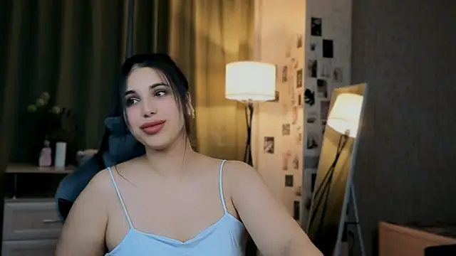 lipsyjanee online show from May 30, 7:22 pm