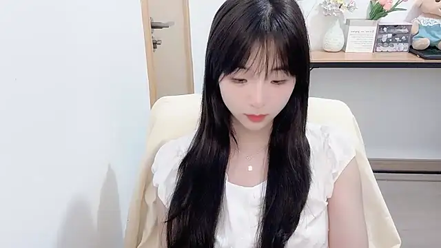 Louise-3 online show from July 3, 10:16 pm