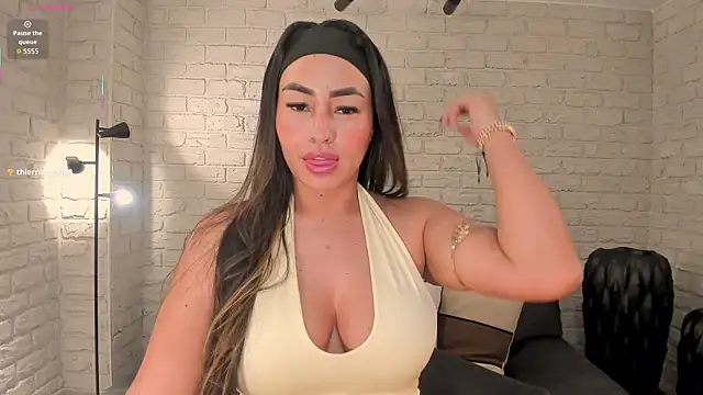 VictoriaBennetX online show from July 15, 8:25 pm