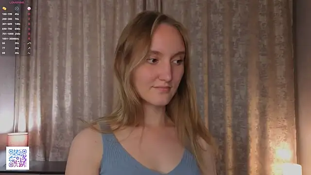 Snapshot of JenevaLitalien chatting on July 12, 3:36 pm JenevaLitalien online show from July 12, 3:36 pm
