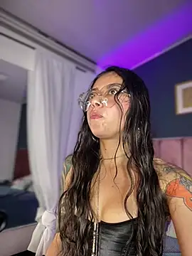 Violeta muns online show from July 11, 5:48 pm