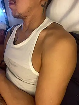 Tatuadomoreno23cm online show from July 9, 10:19 am