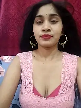 Snapshot of Naughty_Kiara_ chatting on June 24, 4:33 am Naughty Kiara online show from June 24, 4:33 am