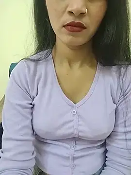 Snapshot of Naughty_Kiara_ chatting on July 13, 3:53 am Naughty Kiara online show from July 13, 3:53 am