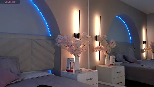 Snapshot of savina_ricci chatting on June 30, 3:07 am savina ricci online show from June 30, 3:07 am