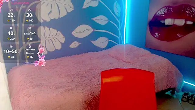 eli doll online show from June 10, 11:20 am