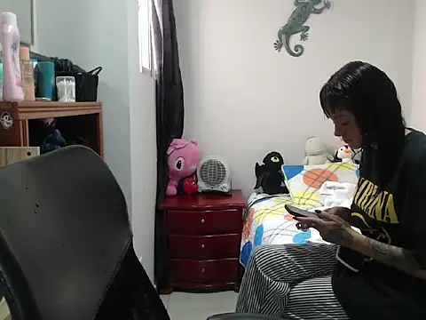 hanya23  online show from June 11, 7:56 pm