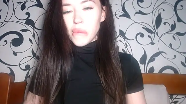 Snapshot of lu_dominationn chatting on June 7, 5:06 pm lu dominationn online show from June 7, 5:06 pm