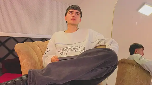 jacob rosas online show from June 18, 10:47 pm