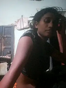 desiwife123coupl online show from June 20, 5:05 pm