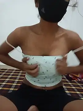 cute dipti online show from July 12, 1:46 pm