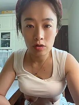 Snapshot of saozi666 chatting on July 12, 7:43 am saozi666 online show from July 12, 7:43 am