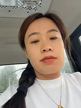 Snapshot of saozi666 chatting on July 17, 7:37 am saozi666 online show from July 17, 7:37 am