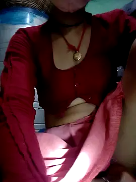 Snapshot of Aarti9080 chatting on July 2, 5:19 pm Aarti9080 online show from July 2, 5:19 pm