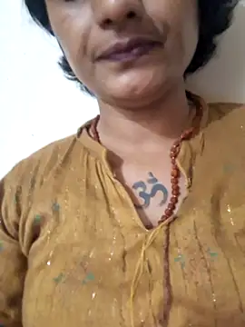 Miss-kuhu online show from June 6, 7:51 pm