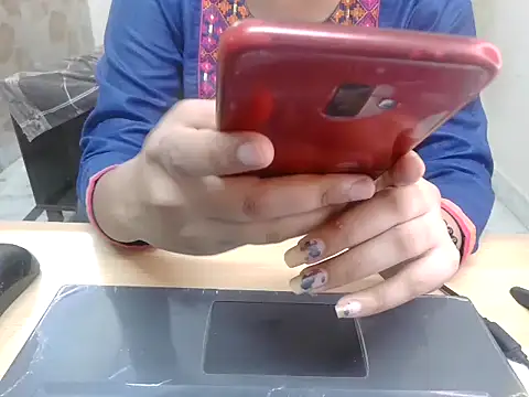 Snapshot of akeera78 chatting on July 31, 4:23 am akeera78 online show from July 31, 4:23 am