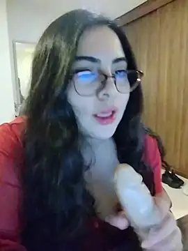 Roxxy Sade online show from July 3, 1:45 am