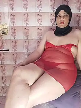 LenaQPeach online show from June 17, 10:50 am