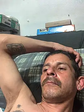 Snapshot of thatmexicanlongdick562 chatting on June 23, 9:07 am thatmexicanlongdick562 online show from June 23, 9:07 am