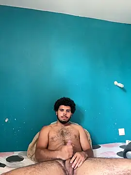 Snapshot of 972_Kyle_971 chatting on June 1, 12:29 pm 972 Kyle 971 online show from June 1, 12:29 pm
