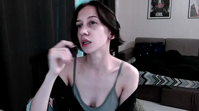 Snapshot of secrettt_poison chatting on July 12, 4:20 pm secrettt poison online show from July 12, 4:20 pm
