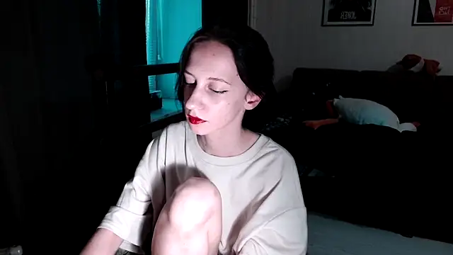 Snapshot of secrettt_poison chatting on July 17, 3:39 pm secrettt poison online show from July 17, 3:39 pm