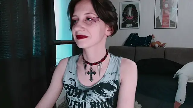 Snapshot of secrettt_poison chatting on July 23, 3:10 pm secrettt poison online show from July 23, 3:10 pm