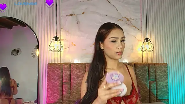 KENNIA SWEETIEE online show from July 16, 10:21 am